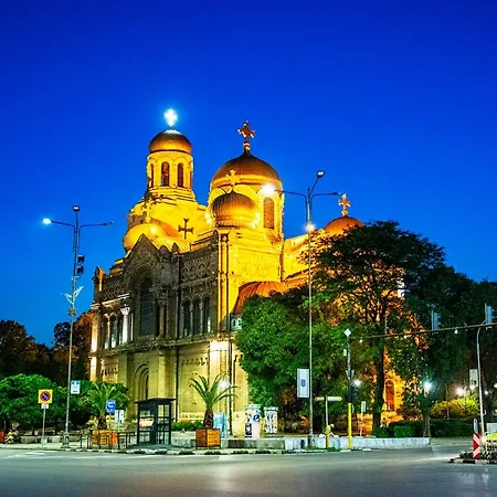 아파트 Brize 2 바르나